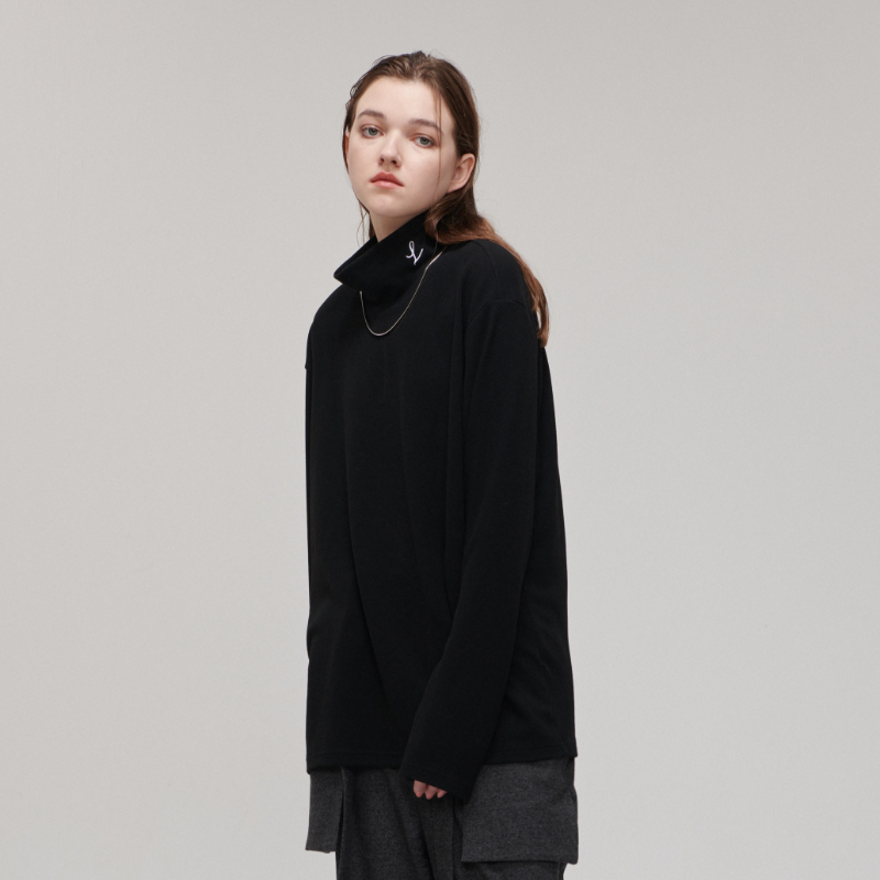 nu05 velvet loose high neck sweater