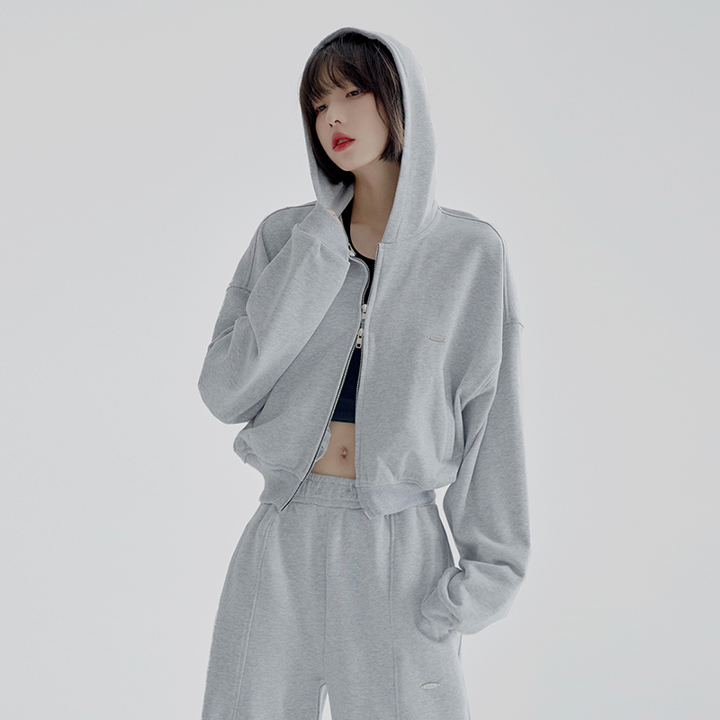 nu46 Simple design cropped hoodie