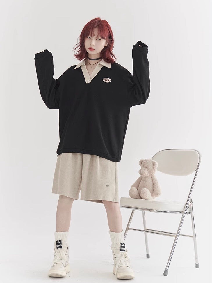 nu29 V-neck slit collar sweatshirt
