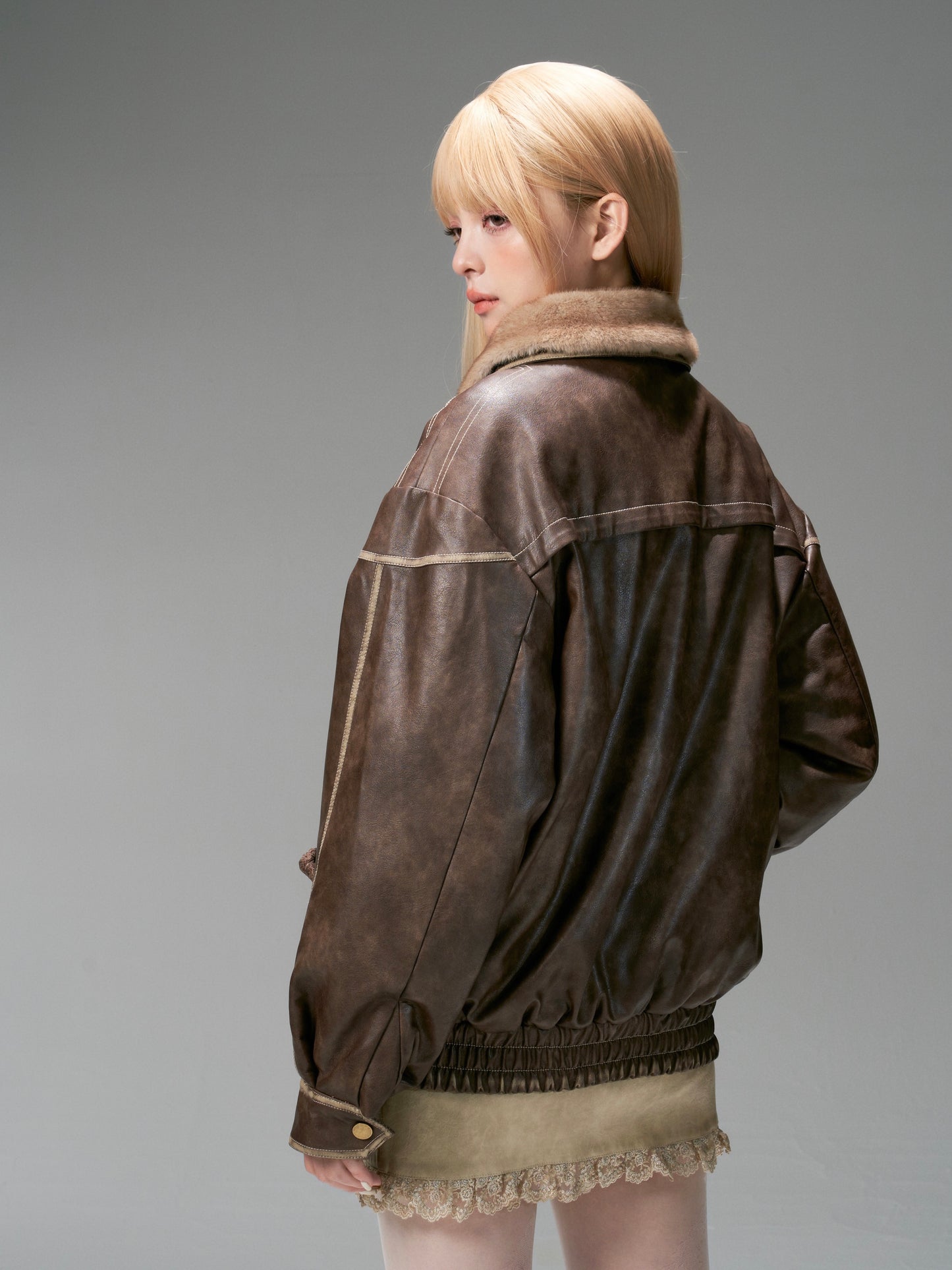 nu281 Lace strap reversible washed and brushed fur jacket