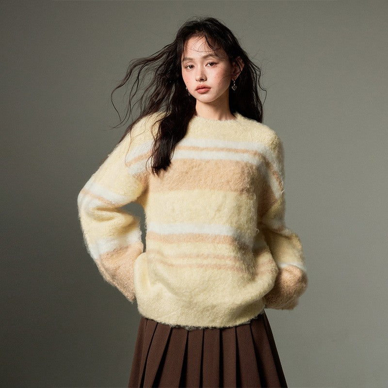 nu145 Soft and waxy striped sweater