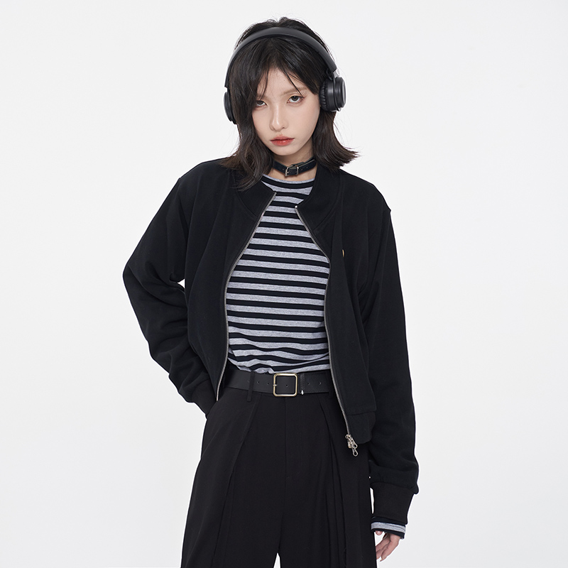 nu44 Smily patch stand collar cropped jacket