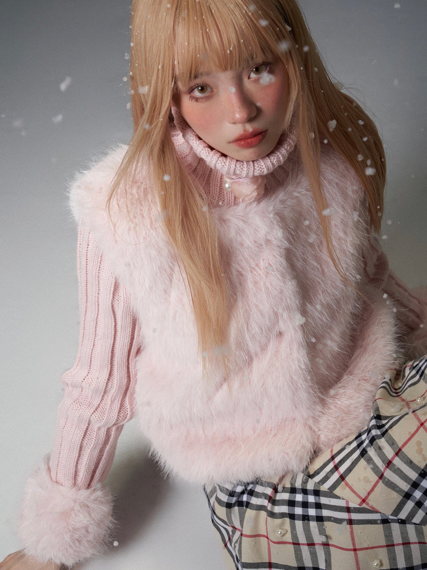 nu297 Pink knitted turtleneck detachable scarf fur vest jacket