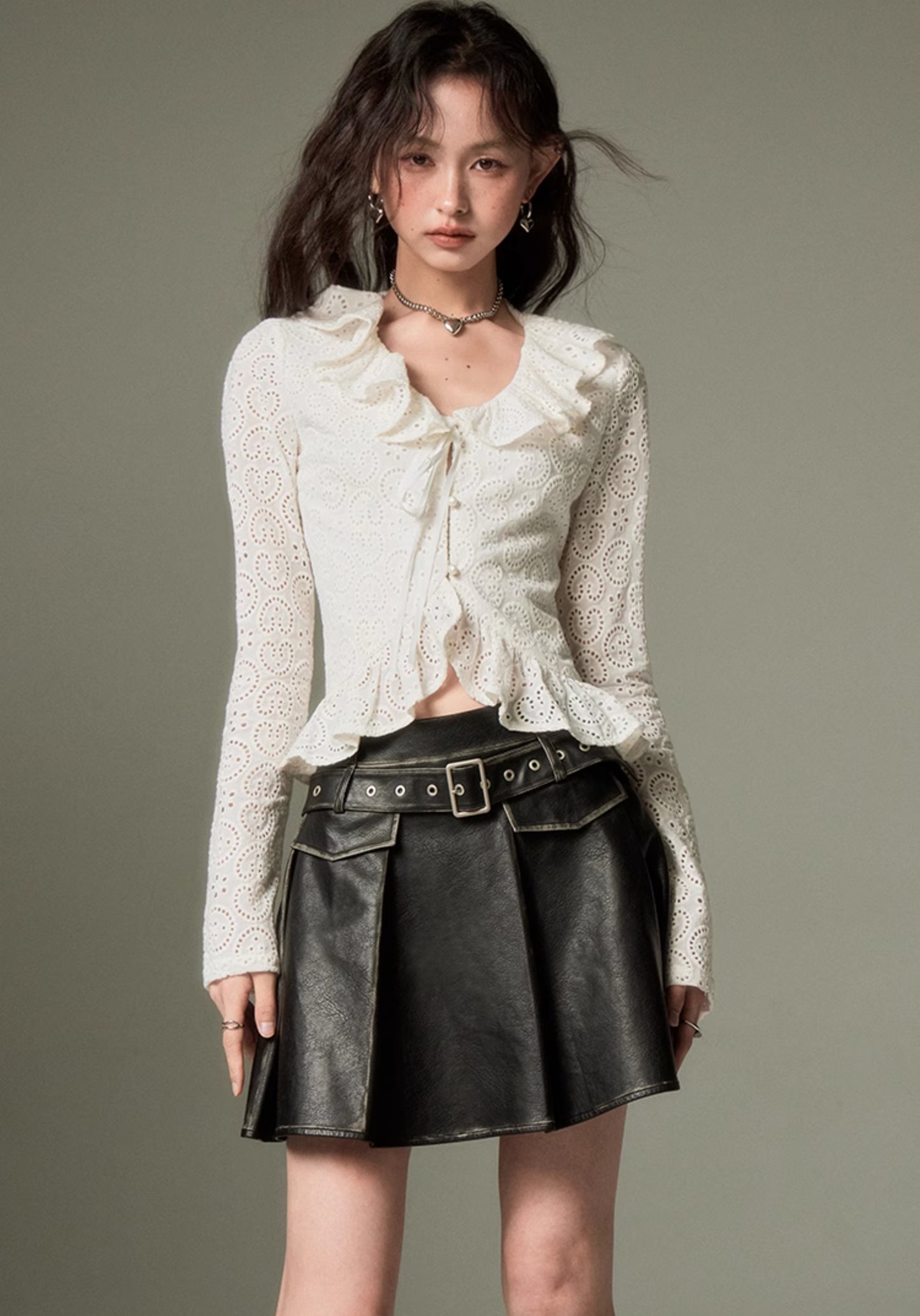 nu129 French romantic hollow lace shirt