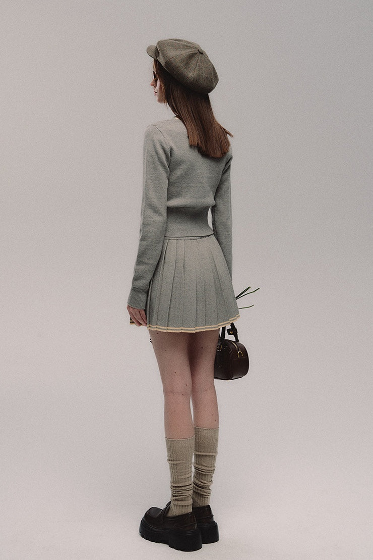 nu267 "Afternoon Spring" diamond cardigan sweater and pleated skirt