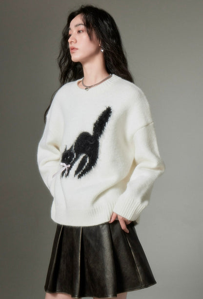 nu87 Flying Cat Soft Pullover Sweater