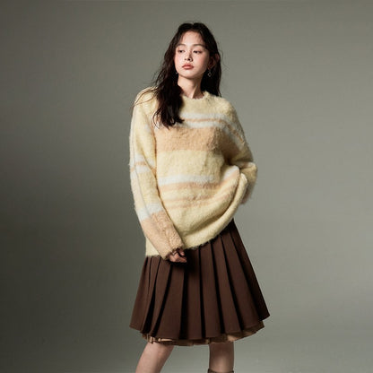 nu145 Soft and waxy striped sweater