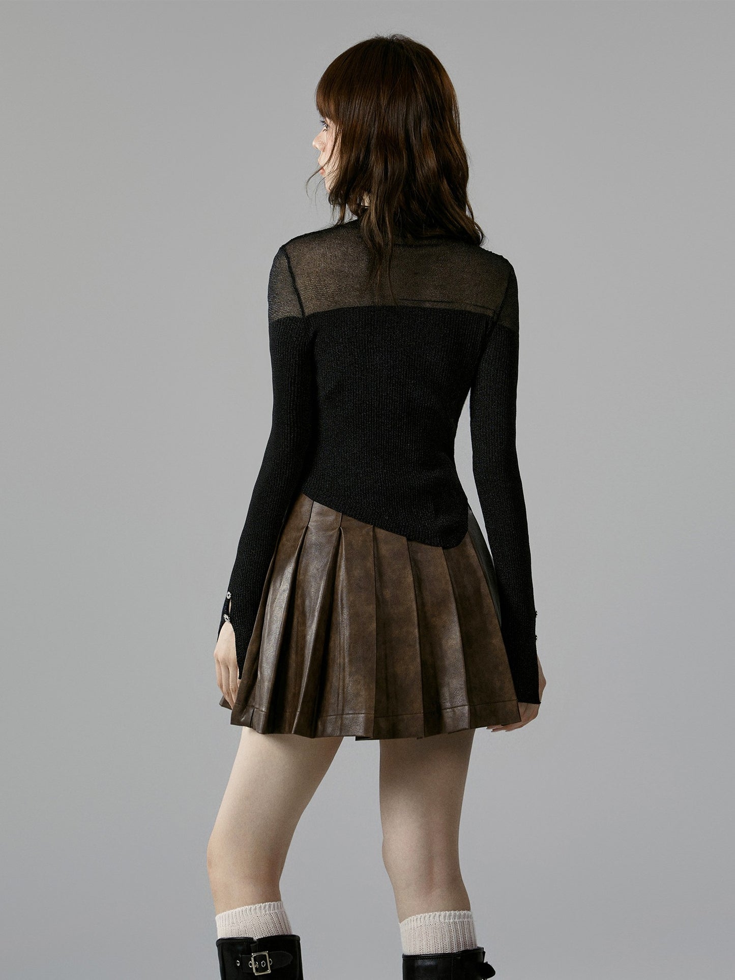 nu335 High neck see-through design sweater